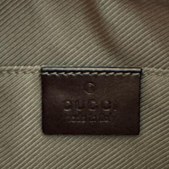 Gucci GG canvas gold shoulder baguette - Picture 6 of 8
